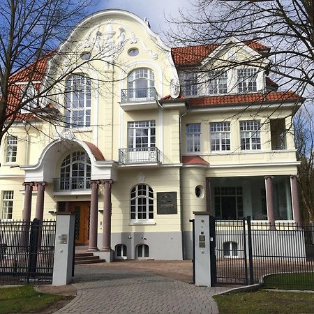 Appartements Am Kurpark Bad Pyrmont Dış mekan fotoğraf