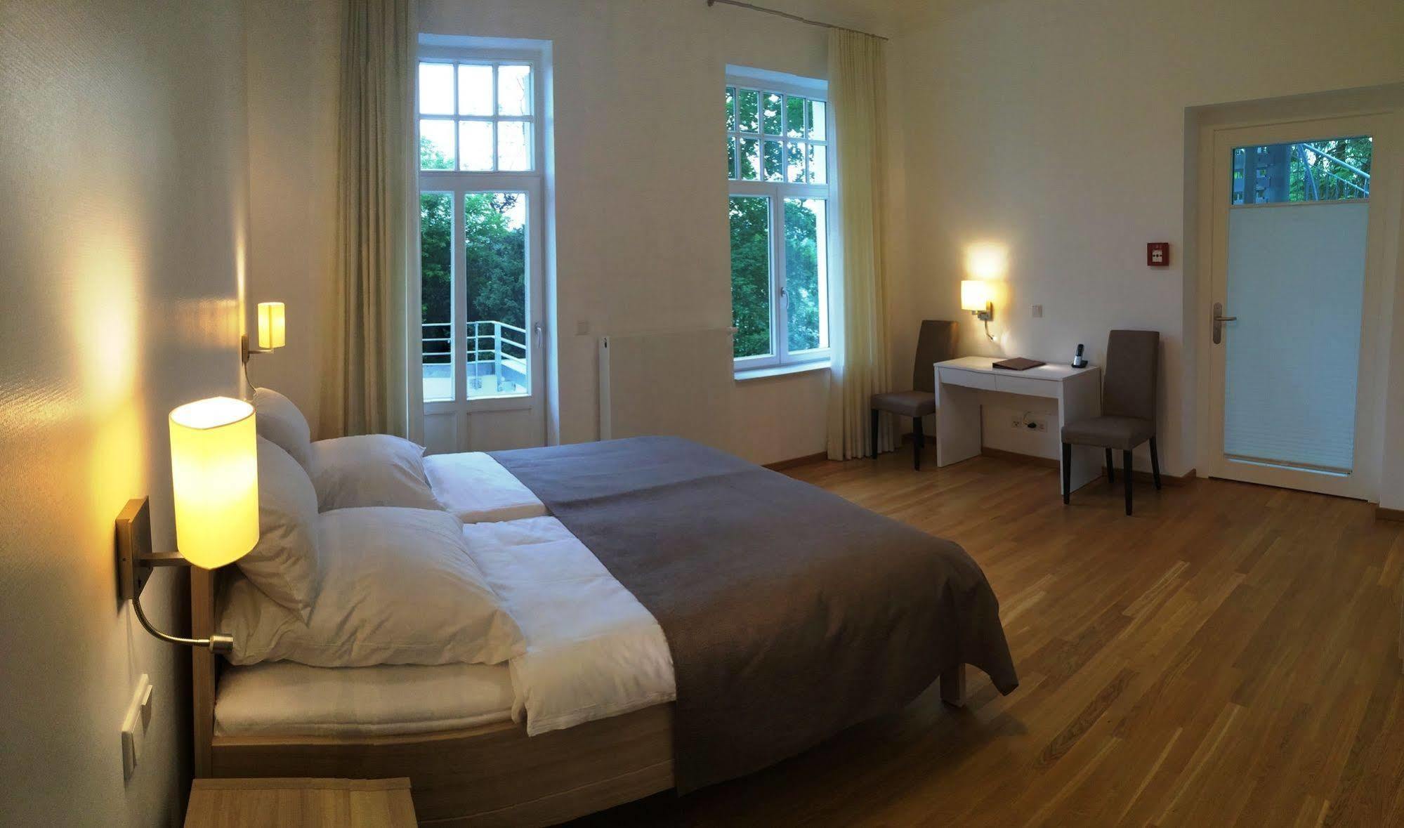 Appartements Am Kurpark Bad Pyrmont Dış mekan fotoğraf